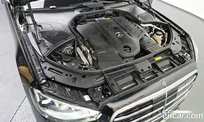 Mercedes-Benz S-Class 2023 3.0 гидро в Москве № 1006260, миниатюра 6