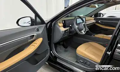 Hyundai Sonata 2024 1.6 Автомат в Москве № 1007412, миниатюра 10