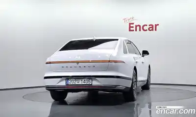 Hyundai Grandeur 2024 1.6 Автомат в Москве № 1008323, миниатюра 3