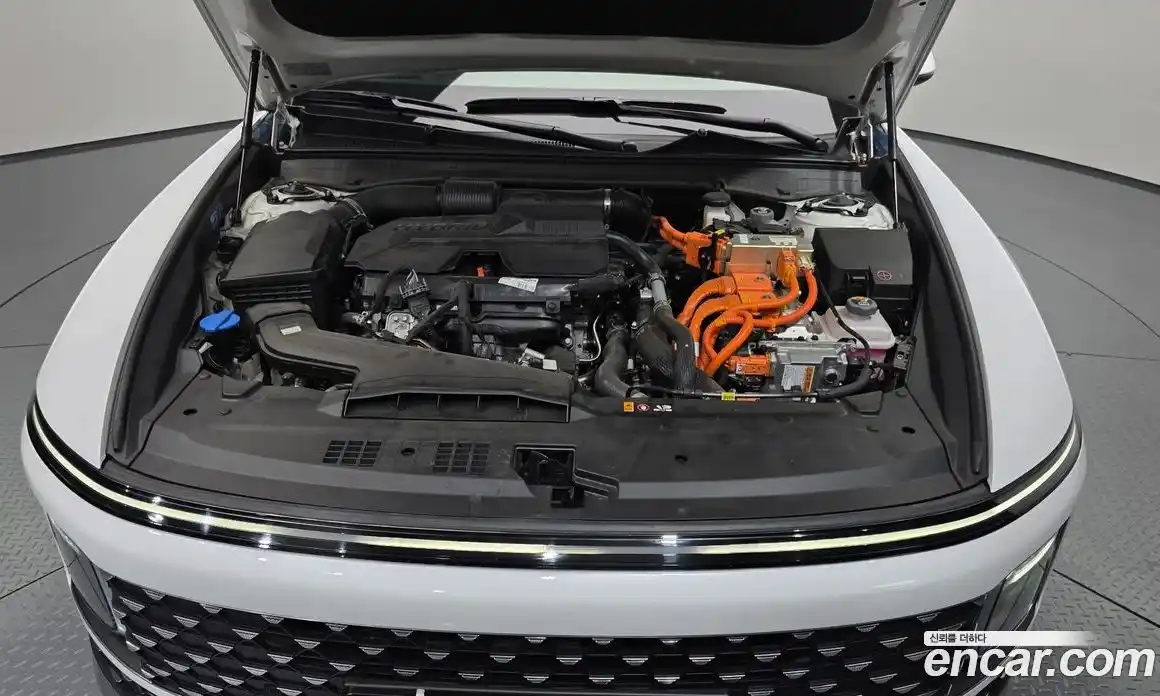 Hyundai Grandeur 2024 1.6 Автомат в Москве № 1008323, фото 5