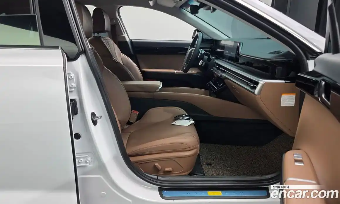 Hyundai Grandeur 2024 1.6 Автомат в Москве № 1008323, фото 9