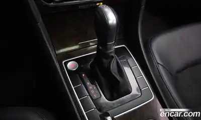 Volkswagen Passat 2015 2.0 гидро в Москве № 1014712, миниатюра 9