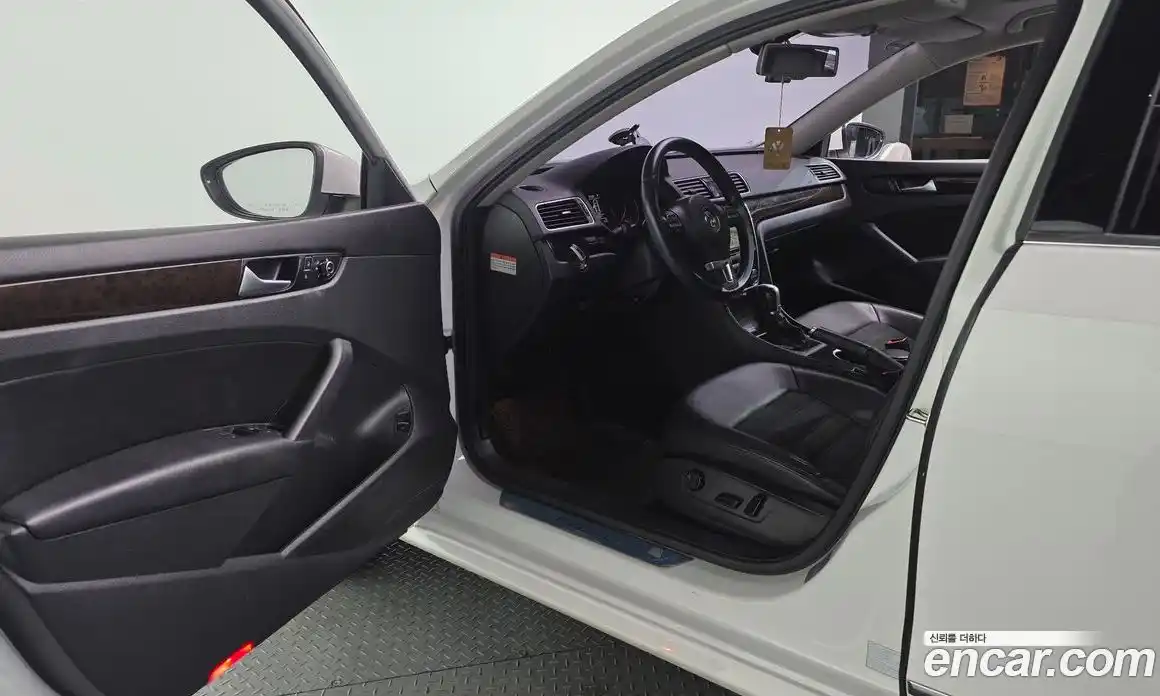 Volkswagen Passat 2015 2.0 гидро в Москве № 1014712, фото 10