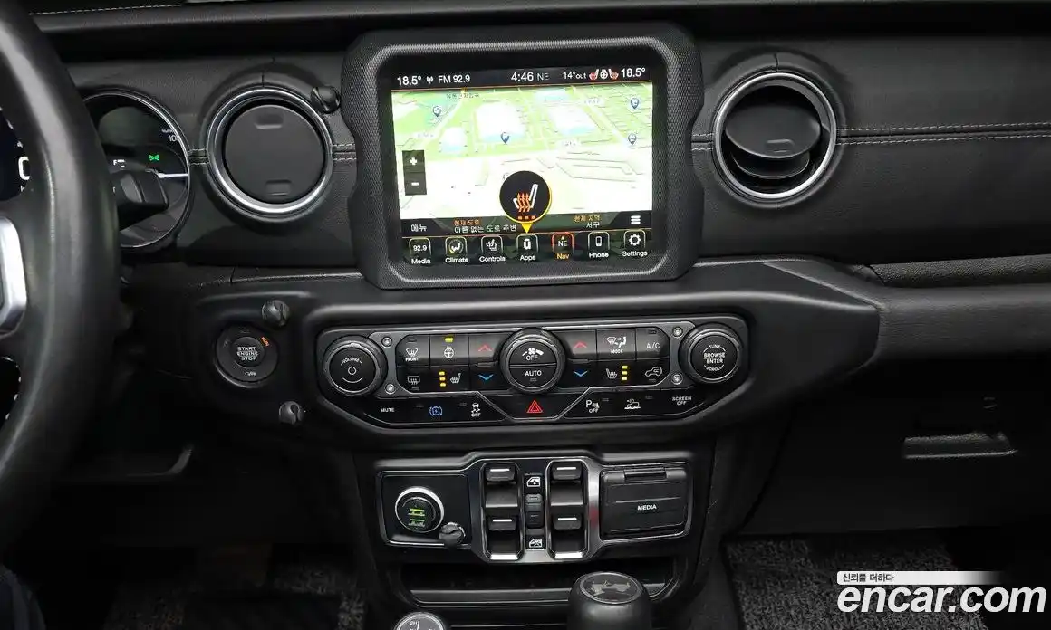 Jeep Wrangler 2021 2.0 гидро в Москве № 1014971, фото 14