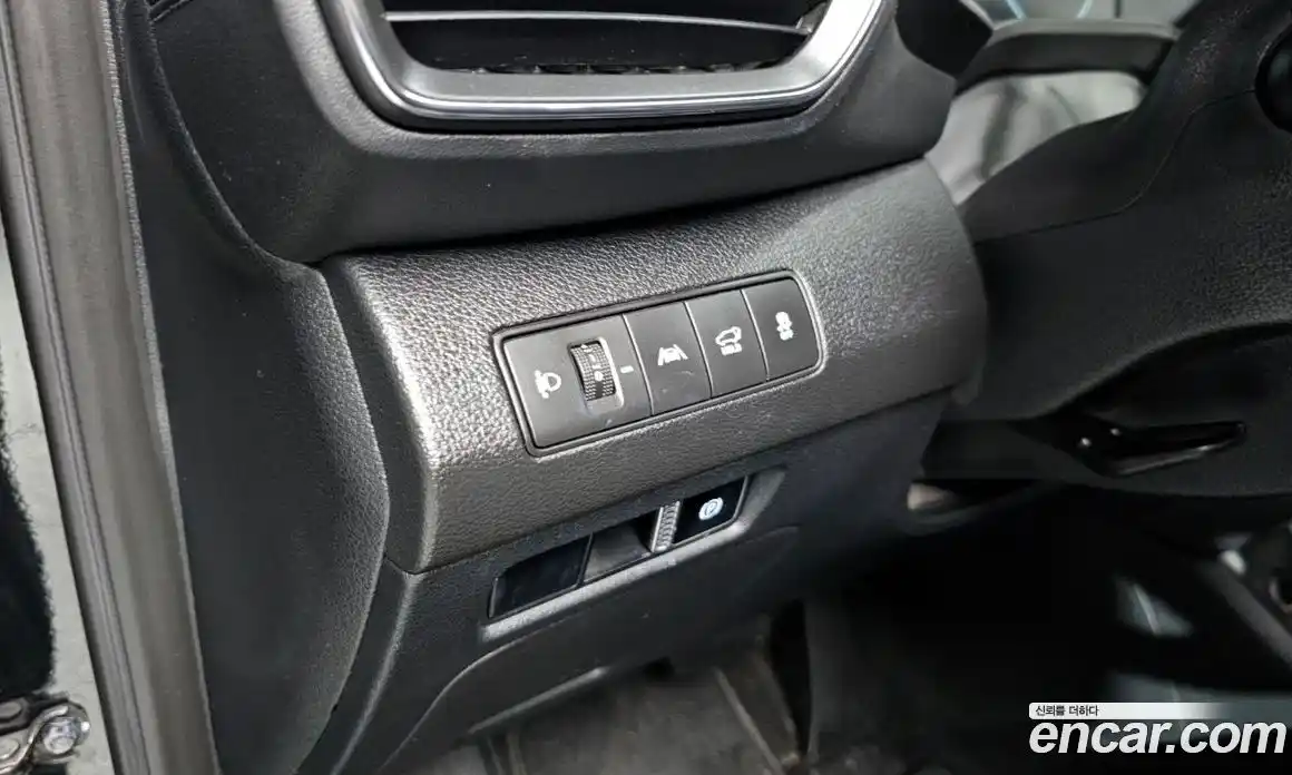 Hyundai Santa Fe 2021 2.5 Автомат в Москве № 110881, фото 16