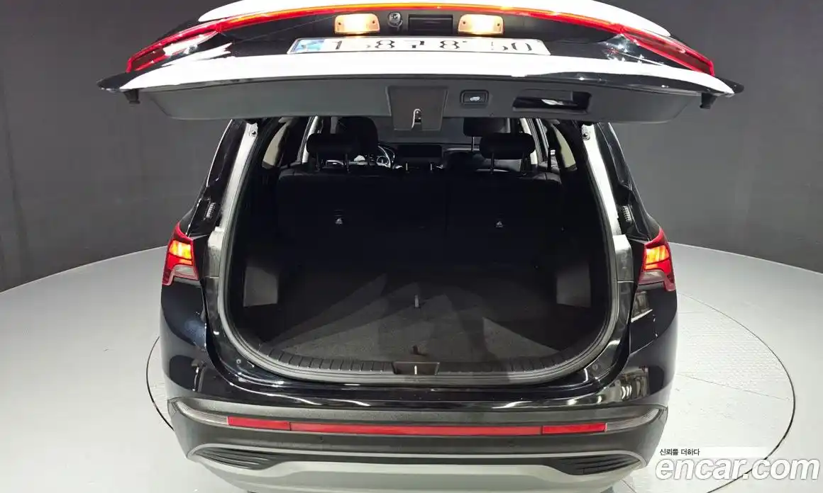 Hyundai Santa Fe 2021 2.5 Автомат в Москве № 110881, фото 20