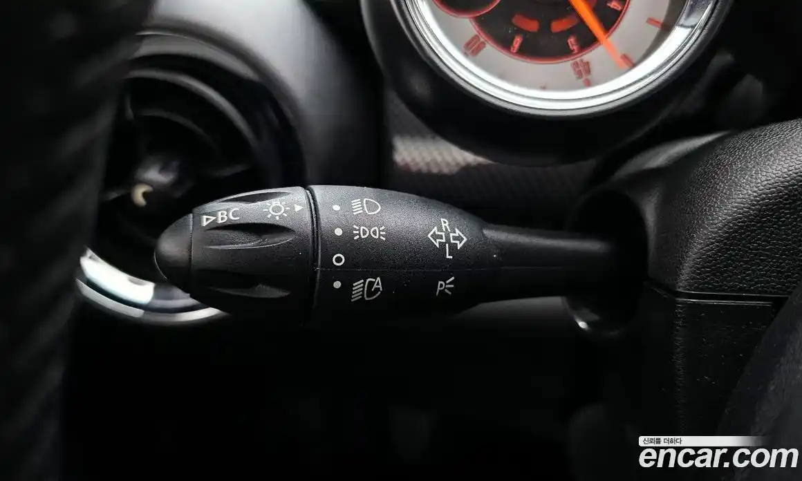 Mini Roadster 2013 1.6 гидро в Москве № 155178, фото 18