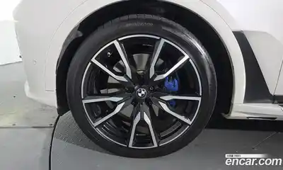BMW X7 2022 3.0 гидро в Москве № 158426, миниатюра 5