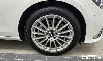 Mercedes-Benz E-Class 2022 2.0 гидро в Москве, миниатюра 5