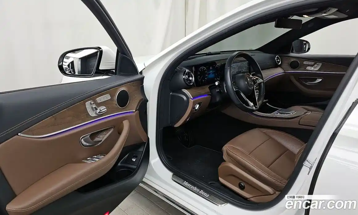 Mercedes-Benz E-Class 2022 2.0 гидро в Москве, фото 10