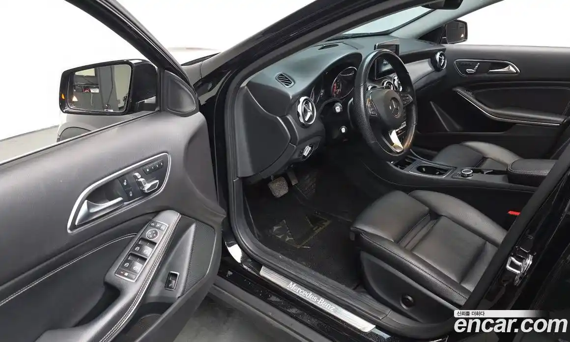 Mercedes-Benz GLA-Class 2019 2.0 гидро в Москве № 160369, фото 10