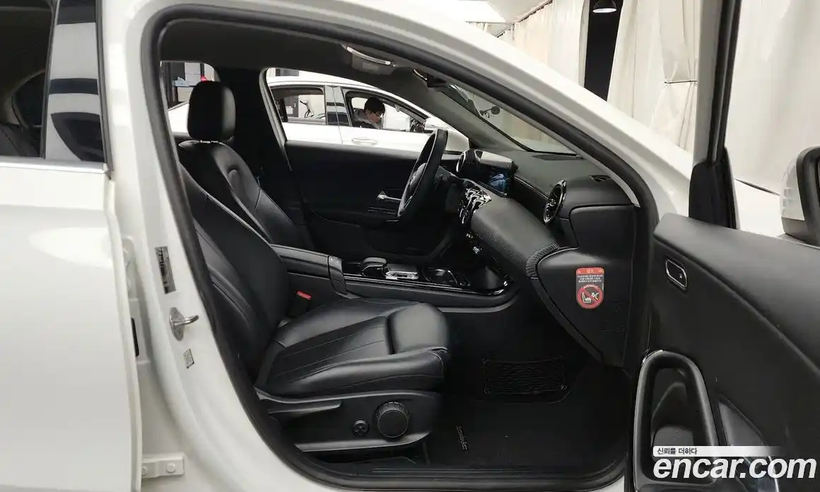 Mercedes-Benz A-Class 2020 2.0 гидро в Москве № 160422, фото 11