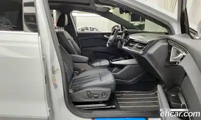 Audi Q4 e-tron 2023 0.2 гидро в Москве № 162667, миниатюра 11