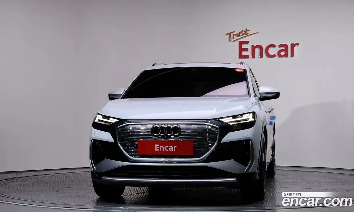 Audi Q4 e-tron 2023 0.2 гидро в Москве № 162667, фото 3