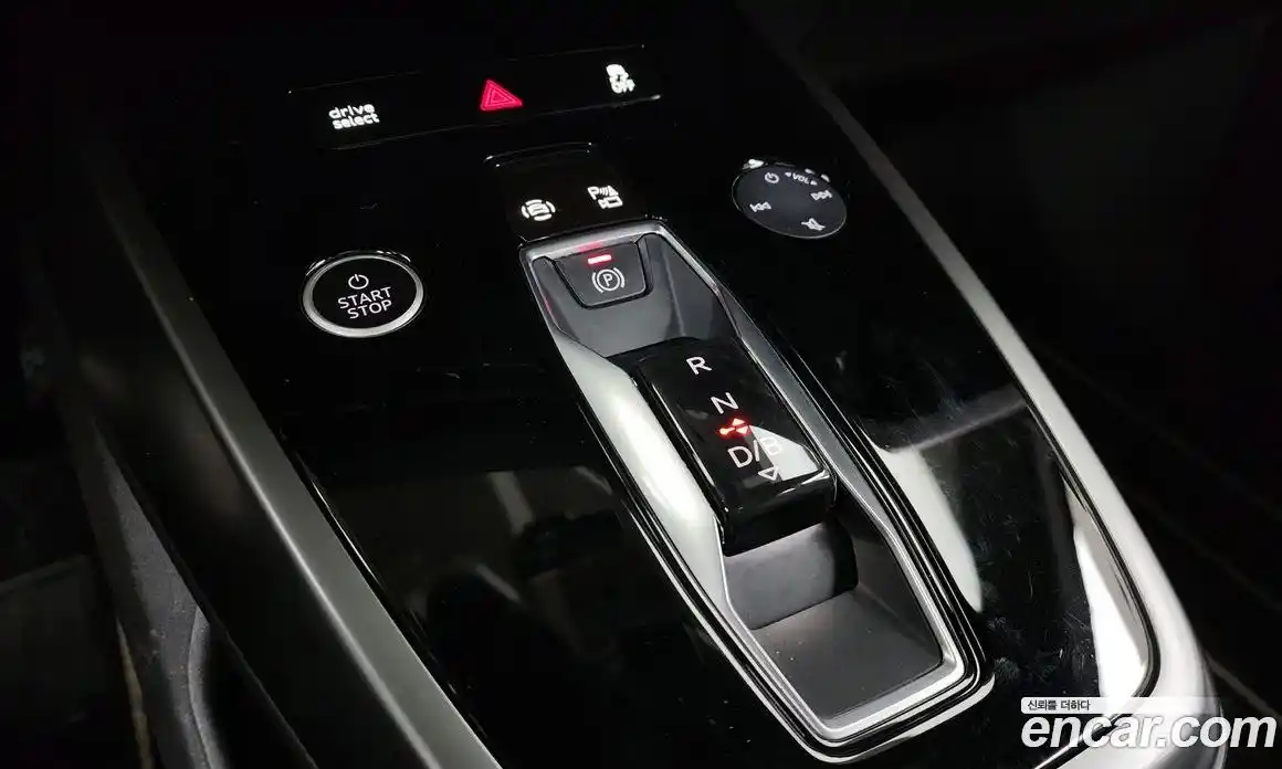 Audi Q4 e-tron 2023 0.2 гидро в Москве № 162667, фото 9