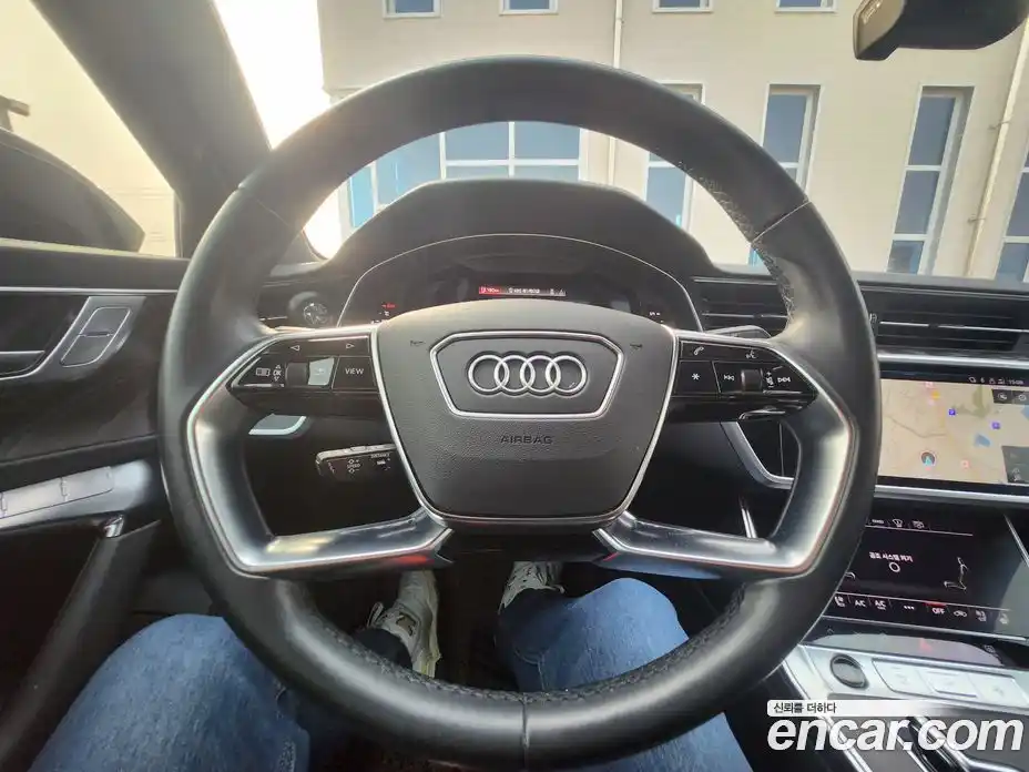 Audi A6 2022 2.0 гидро в Москве № 163175, фото 17