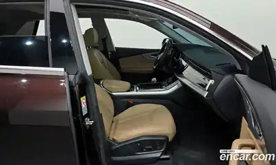 Audi Q8 2022 3.0 гидро в Москве № 163642, миниатюра 11