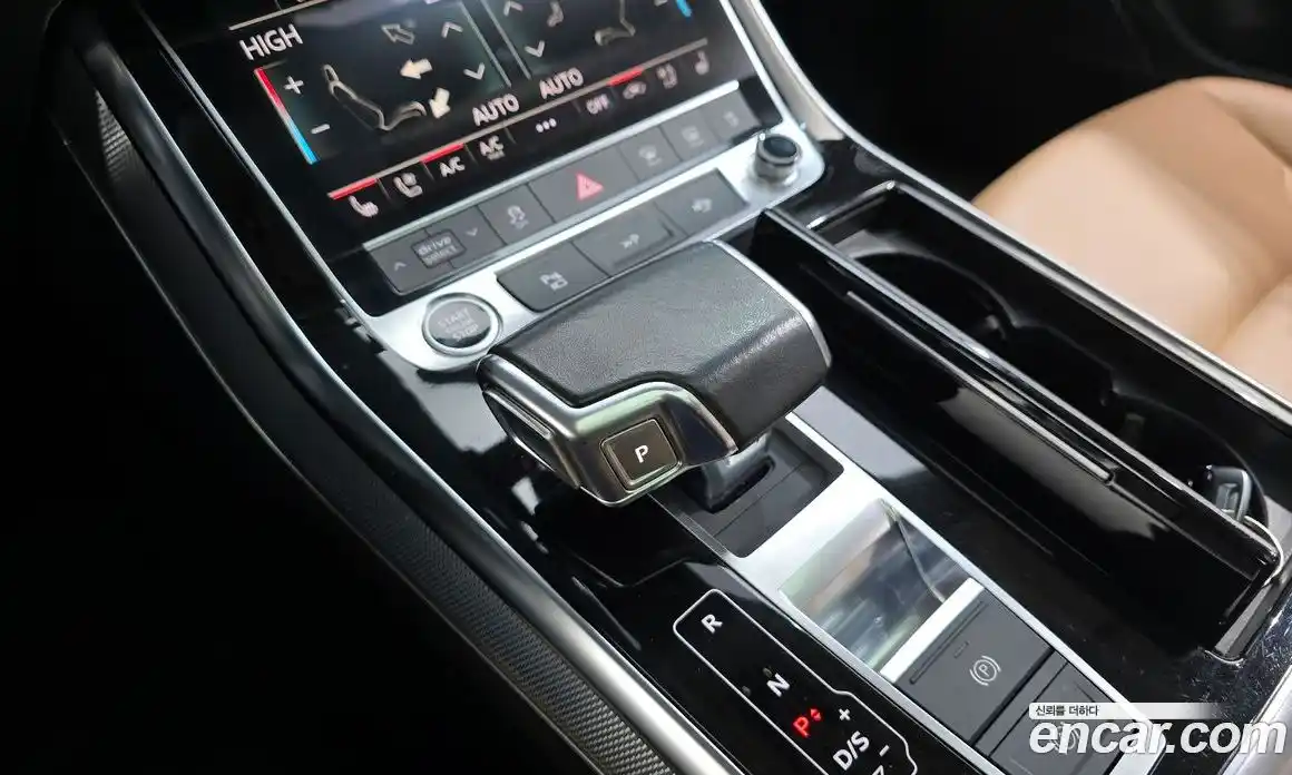 Audi Q8 2022 3.0 гидро в Москве № 163642, фото 9