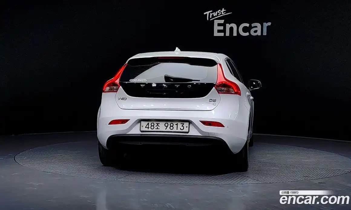 Volvo V40 2015 1.6 гидро в Москве № 164709, фото 4