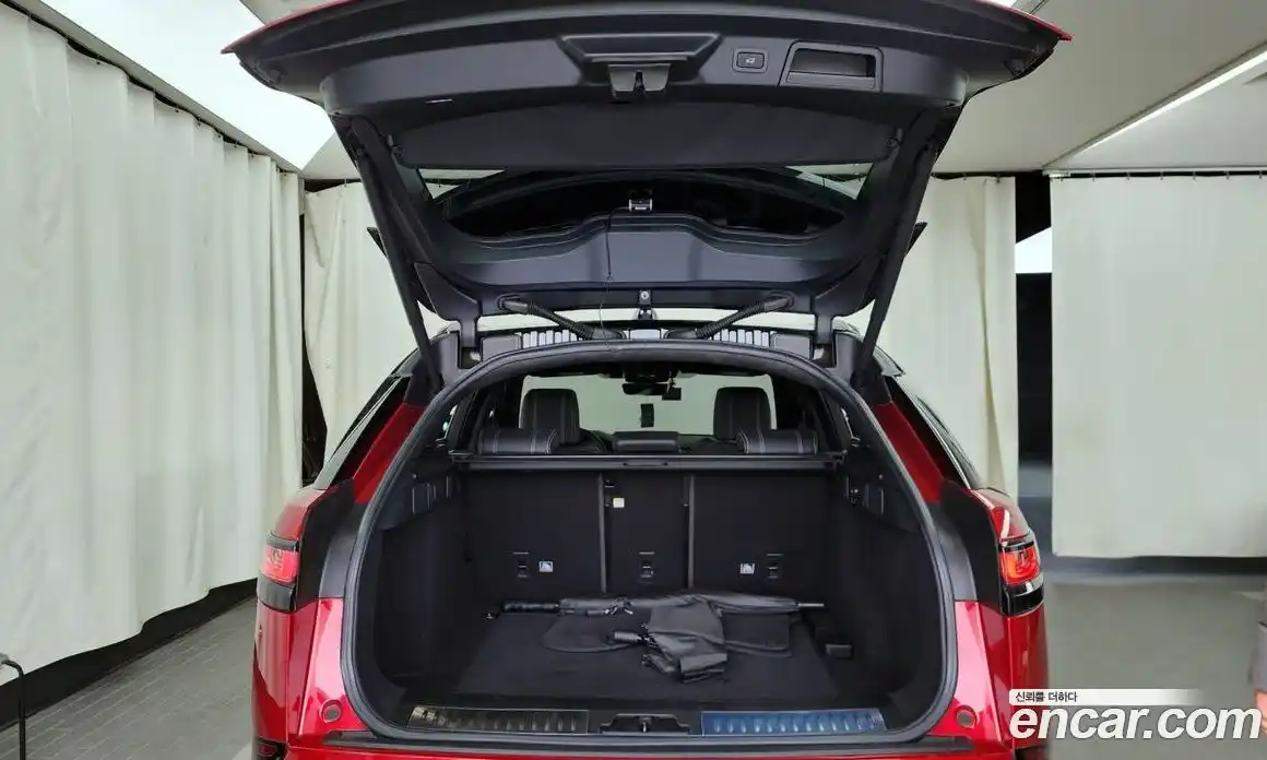 Land Rover Range-Rover Velar 2019 5.0 гидро в Москве № 166040, фото 20