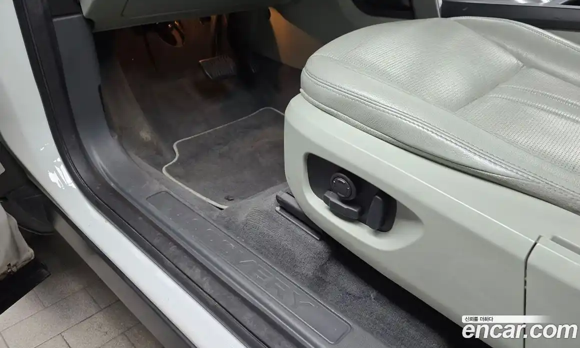 Land Rover Discovery Sport 2018 2.0 гидро в Москве № 166362, фото 18