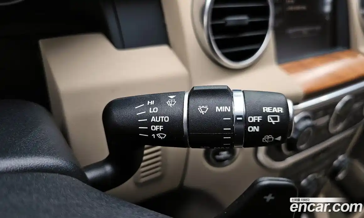 Land Rover Discovery 2016 3.0 гидро в Москве № 166662, фото 18