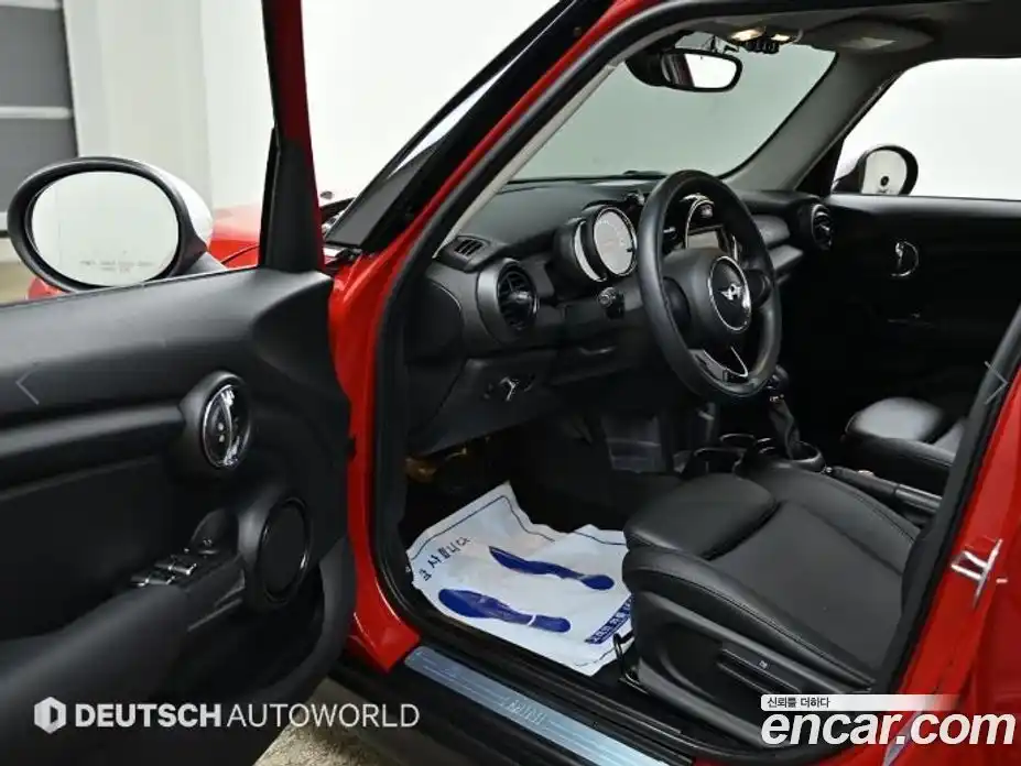Mini Cooper 2018 1.5 гидро в Москве № 167453, фото 11