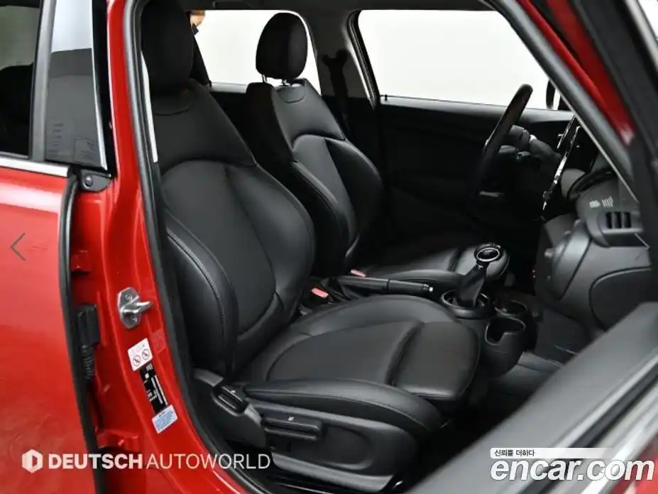 Mini Cooper 2018 1.5 гидро в Москве № 167453, фото 10