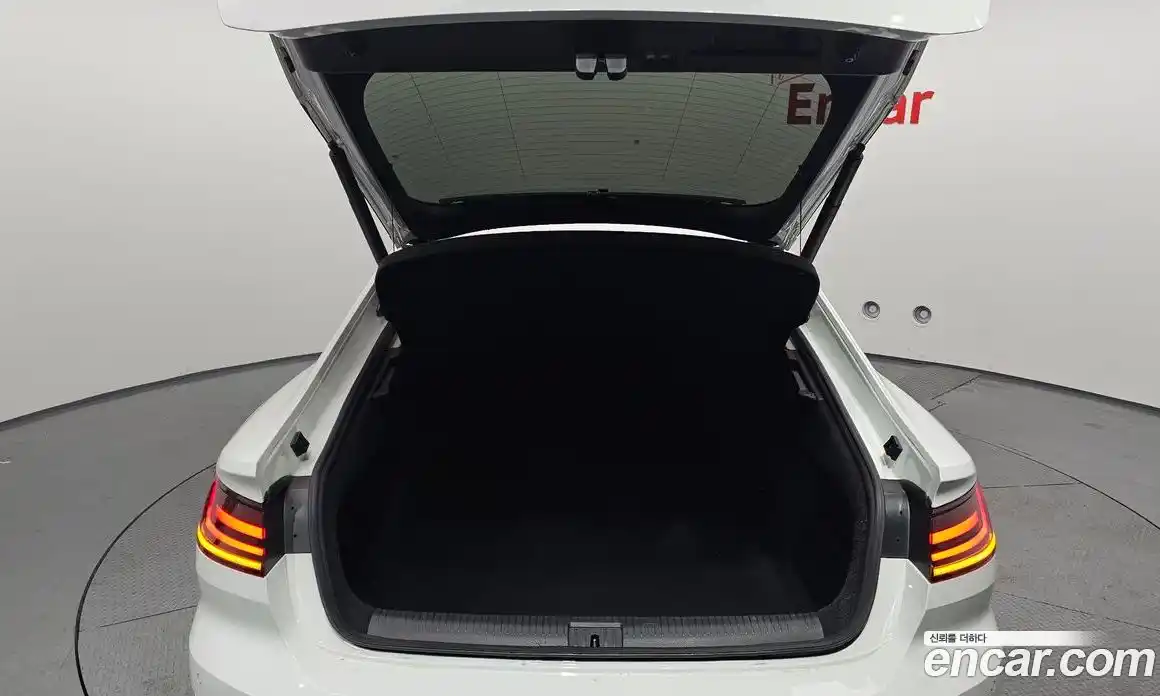 Volkswagen Arteon 2019 2.0 гидро в Москве № 169076, фото 20