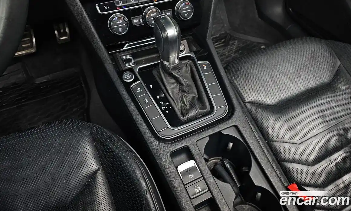 Volkswagen Arteon 2019 2.0 гидро в Москве № 169076, фото 9