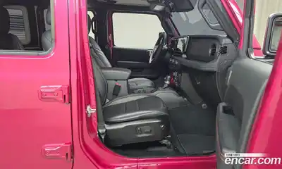 Jeep Wrangler 2024 2.0 гидро в Москве № 169426, миниатюра 11