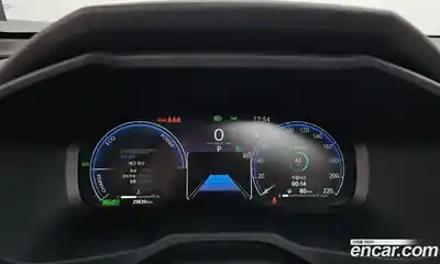 Toyota RAV4 2023 2.5 гидро в Москве № 170162, миниатюра 8