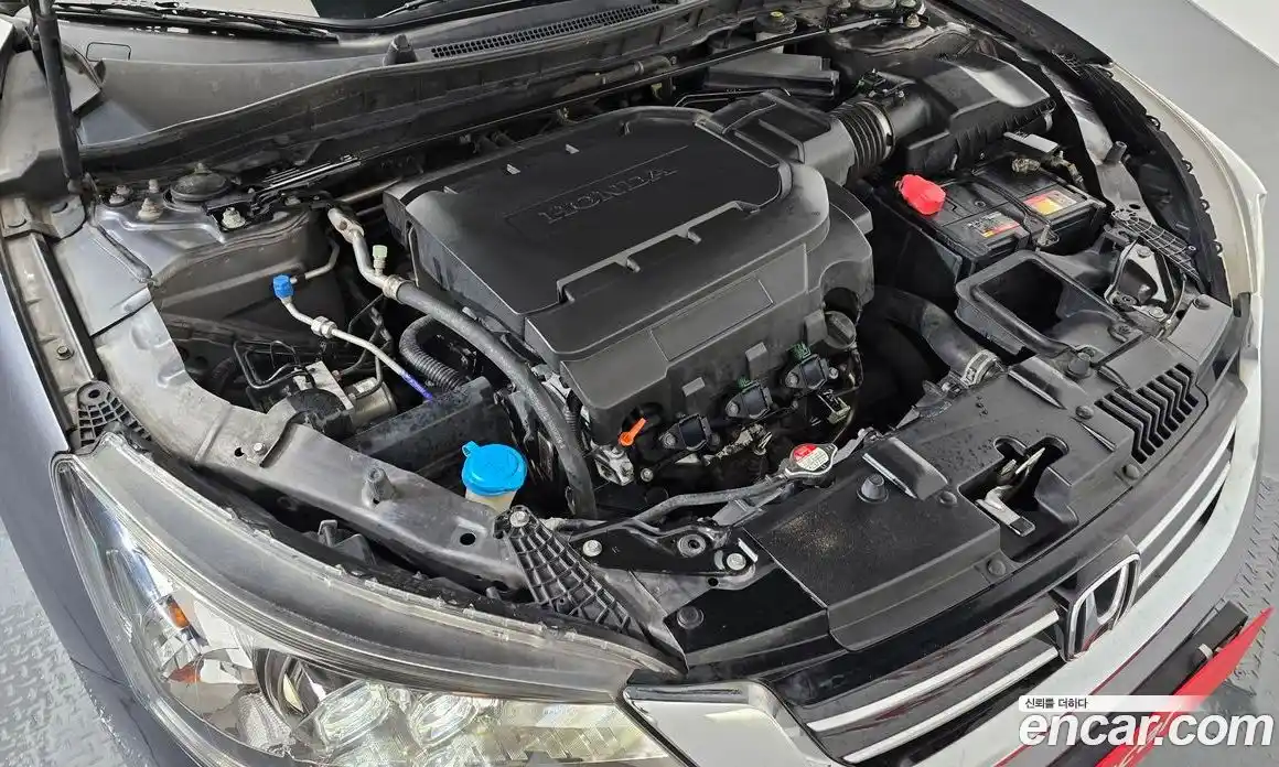 Honda Accord 2013 3.5 гидро в Москве № 170656, фото 6