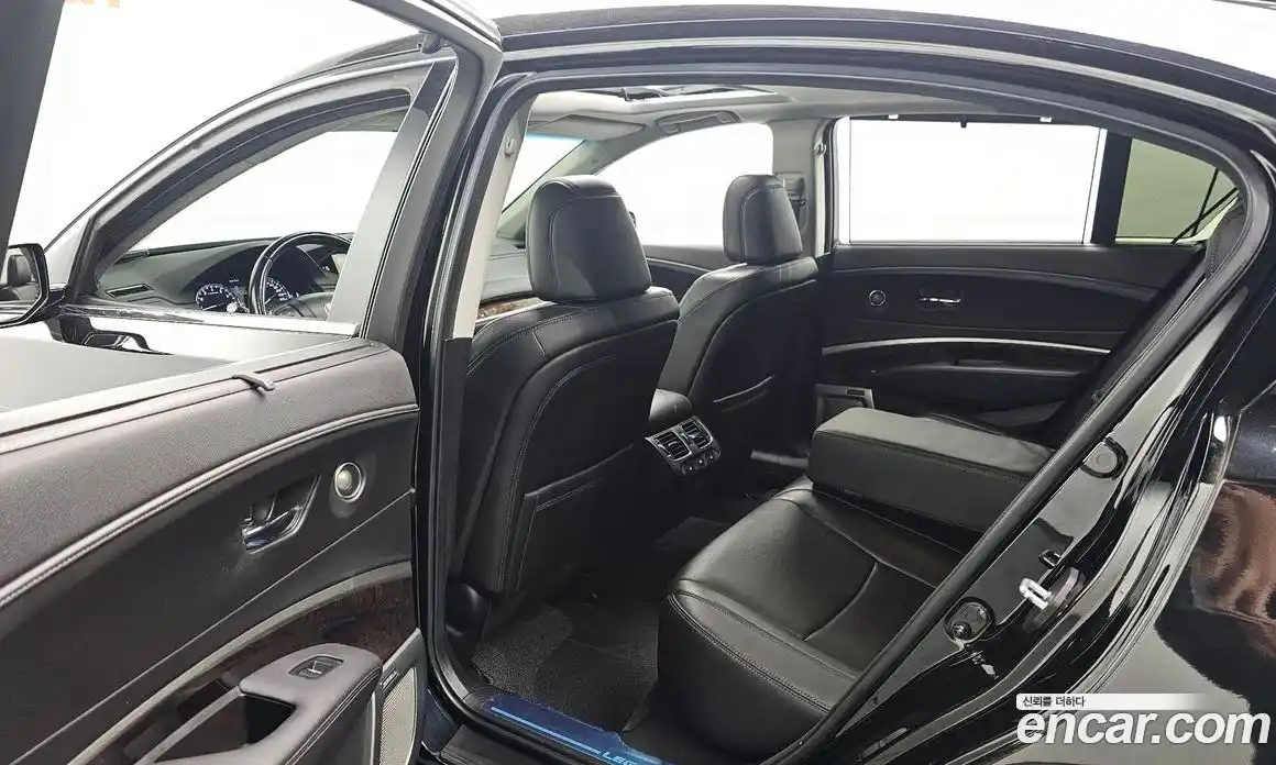 Honda Legend 2015 3.5 гидро в Москве № 170657, фото 12