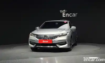 Honda Accord 2017 2.4 гидро в Москве № 170661, миниатюра 3