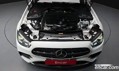Mercedes-Benz E-Class 2023 2.0 гидро в Москве № 175113, миниатюра 6