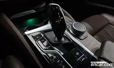 BMW 6-Series 2021 3.0 гидро в Москве № 189366, миниатюра 9