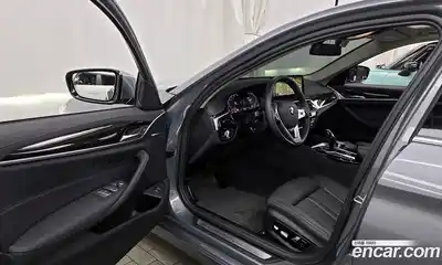 BMW 5-Series 2022 2.0 гидро в Москве № 191350, миниатюра 10