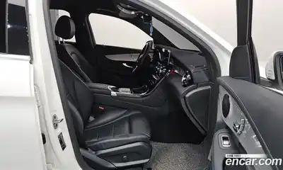 Mercedes-Benz GLC-Class 2022 1.9 гидро в Москве № 192696, миниатюра 11