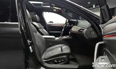 BMW 5-Series 2017 2.0 гидро в Москве № 193113, миниатюра 11