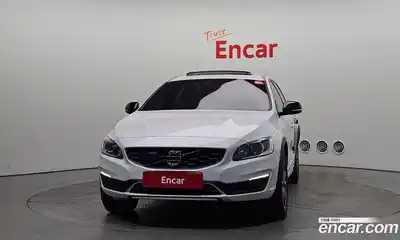 Volvo V60 2017 2.0 гидро в Москве № 194776, миниатюра 3