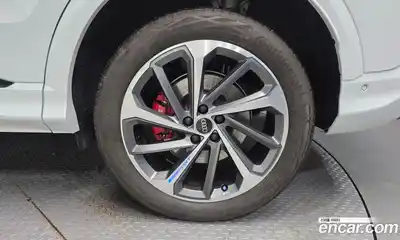 Audi Q5 2025 2.0 гидро в Москве № 195921, миниатюра 5