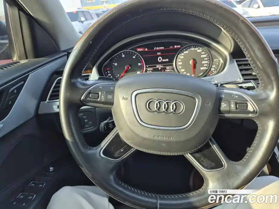 Audi A8 2013 4.1 гидро в Москве № 196853, фото 7