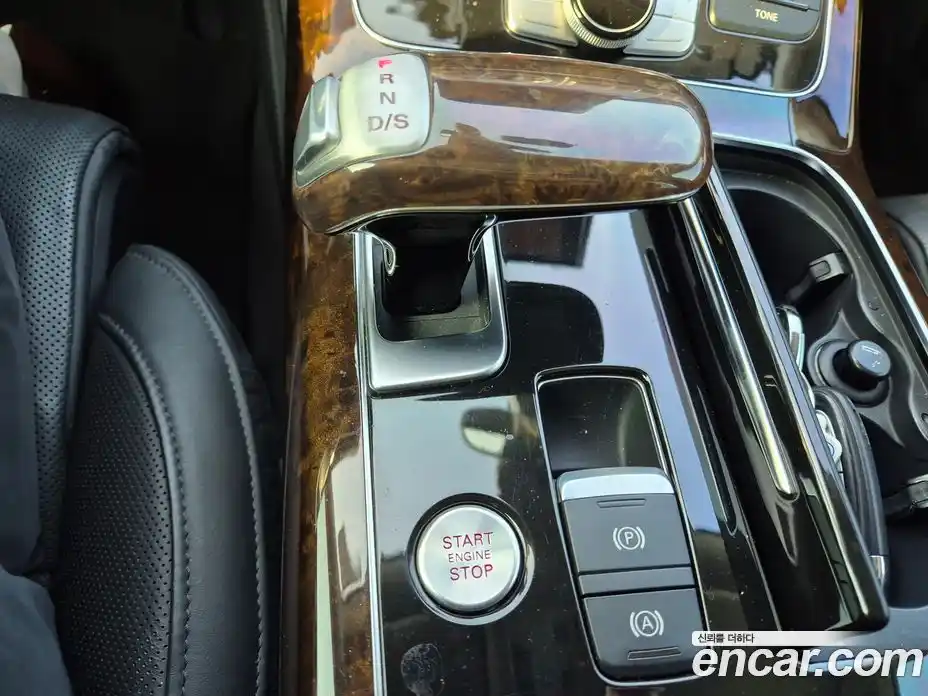 Audi A8 2013 4.1 гидро в Москве № 196853, фото 9
