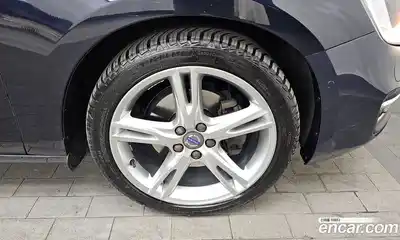 Volvo S60 2015 2.0 гидро в Москве № 196956, миниатюра 5