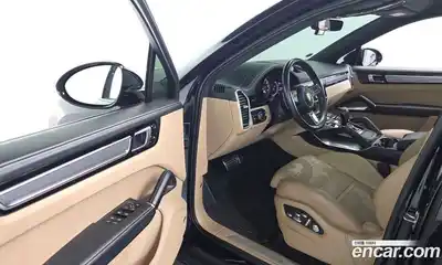 Porsche Cayenne 2020 4.0 гидро в Москве № 197151, миниатюра 12