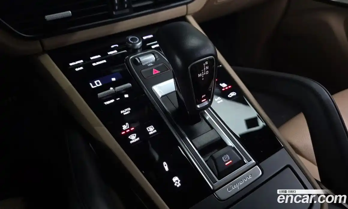 Porsche Cayenne 2020 4.0 гидро в Москве № 197151, фото 9