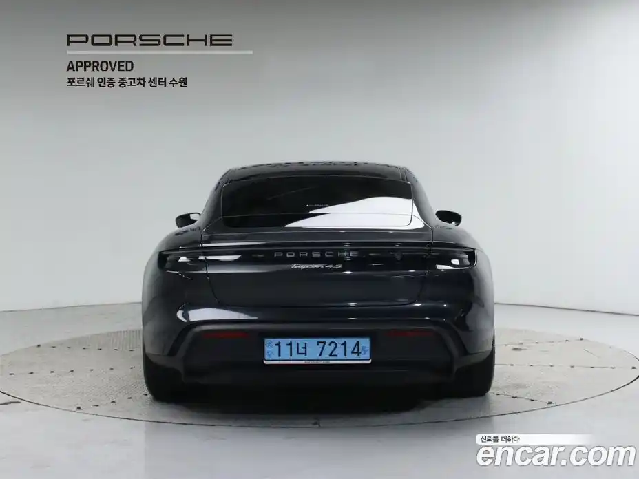 Porsche Taycan 2025 0.1 гидро в Москве № 197731, фото 4