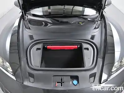 Porsche Taycan 2025 0.1 гидро в Москве № 197731, миниатюра 6