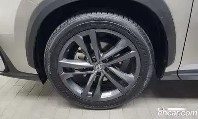 Lexus NX 2023 2.5 гидро в Москве № 198795, миниатюра 5
